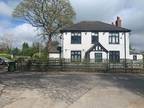 4 bedroom detached house for sale in Main Road, Knockholt, Sevenoaks, Kent