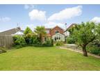 Queens Road, Tankerton, Whitstable 4 bed detached house to rent - £2,150 pcm