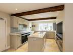 5 bedroom detached house for sale in Newbury Road, Headley, Hampshire, RG19