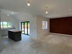 4 bedroom detached house for sale in Barton Road, Wisbech St. Mary, PE13