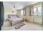 5 bedroom terraced house for sale in Foxboro Road, Redhill, Surrey, RH1