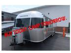 2018 Airstream Classic 30RB Twin 31ft