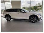 2021 Volvo V60 Cross Country T5