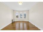 Remodeled Bright Spacious Cow Hollow Top Floor Studio!