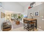Delray Beach, Stunning and Beautifully Renovated 1 bedroom 1