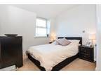 2 bedroom flat for sale in Wadham Mews, East Sheen, SW14