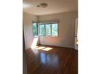 1 Bedroom Avaialble in 3 Bedroom Berkeley Hills Home