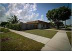 Stunning 4 bed 2 baths single family home in the heart of Delray Beach!