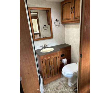 2011 Coachmen Mirada 34BH (in Frankford, DE) is a 2011 Motorhome in Salisbury MD