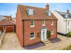 5 bedroom detached house for sale in Emletts Way, Yeovil, Somerset, BA21