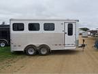 2006 Sundowner 3 Horse BP