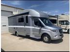 2022 Tiffin Motorhomes Tiffin Motorhomes Wayfarer 25RW 25ft