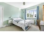 Hillingdon Avenue, Sevenoaks, TN13 4 bed semi-detached house -