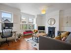 Eastcombe Avenue, Charlton, SE7 1 bed flat for sale -