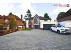Featherston Road, Streetly, Sutton Coldfield, B74 3JW 5 bed detached house -