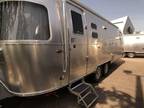 2023 Airstream Airstream Flying Cloud 27FB Queen 28ft