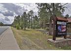Pinetop, Over 400 feet of Highway 260 frontage with curb cut