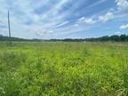 Sumter, Peaceful 2.5-acre lot off of Hwy 15