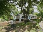 6903 Valmont Rd