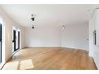Glenalmond Avenue, Cambridge, CB2 3 bed duplex to rent - £2,250 pcm (£519 pw)