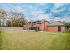 4 bedroom detached house for sale in Springfield Road, Aughton, L39