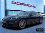 2022 Porsche Panamera Black, 18K miles