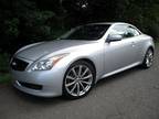 Used 2009 Infiniti G Convertible for sale.