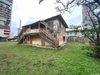 2711 Waiaka Road, Honolulu, HI 96826