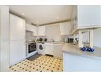 Lower Canal Walk, Southampton, Hampshire, SO14 2 bed apartment for sale -