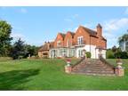 6 bedroom detached house for sale in Wychbold, Droitwich, WR9