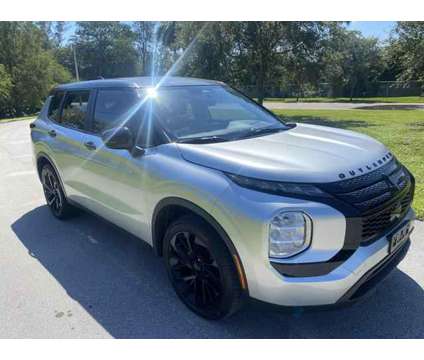2022 Mitsubishi Outlander for sale is a Silver 2022 Mitsubishi Outlander Car for Sale in Davie FL