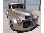 1941 Chevrolet 355 CI V-8 Gold