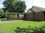 989 SPARTA DR, Crossville, TN 38555 Single Family Residence For Rent MLS#
