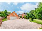 5 bedroom detached house for sale in Orchard Barn, Saxondale, Nottinghamshire