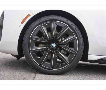2023 BMW 7 Series i is a White 2023 BMW 7-Series Sedan in Fort Walton Beach FL