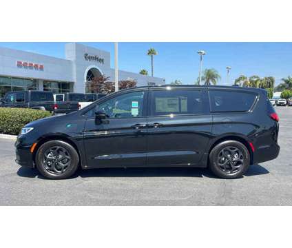 2023 Chrysler Pacifica Hybrid Touring L is a Black 2023 Chrysler Pacifica Hybrid in Cerritos CA