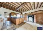 5 bedroom detached house for sale in The Green, Loughton, Milton Keynes