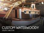 Custom Waterwoody Houseboats 2018