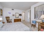 Condo For Sale In Los Angeles, California