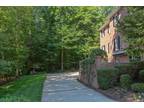Home For Sale In Chapel Hill, North Carolina