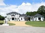 375 Grand Oaks Cv