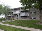 4125 31st St APT 3D Bettendorf, IA