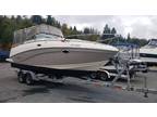 2005 Rinker 250 Fiesta Vee with Trailer Boat for Sale