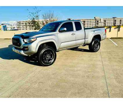 2018 Toyota Tacoma Access Cab for sale is a Grey 2018 Toyota Tacoma Access Cab Car for Sale in Sacramento CA