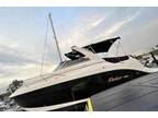 2005 Rinker 300 Fiesta Vee