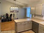 Condo For Sale In Waterford Township, Michigan