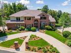 2522 Country Club Court