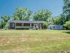 36 New Hope Road, Elsberry, MO 63343