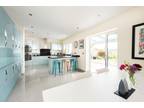4 bedroom town house for sale in Loxley Road, Stratford-upon-Avon, Warwickshire