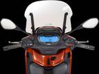 2024 Piaggio BV 400 SPORT